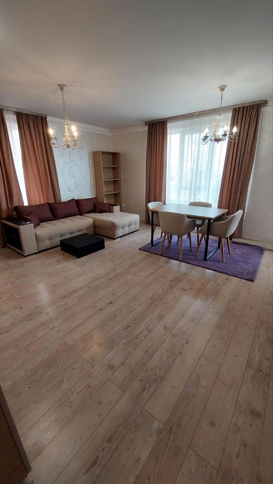South Coast Apartments Шумен Екстериор снимка