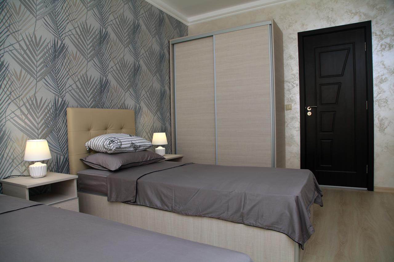 South Coast Apartments Шумен Екстериор снимка