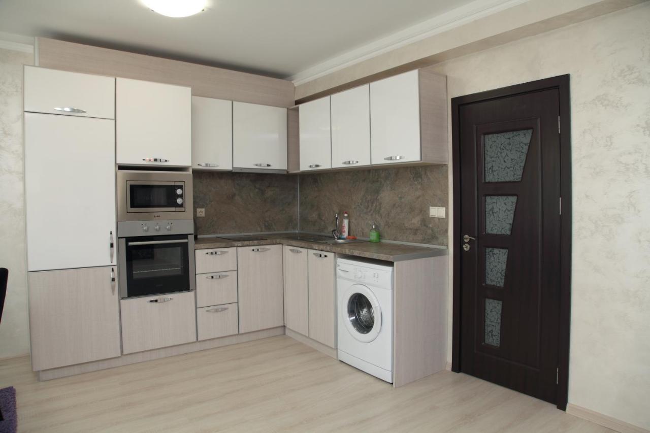 South Coast Apartments Шумен Екстериор снимка