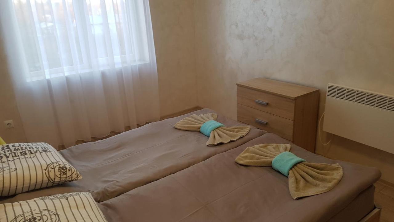 South Coast Apartments Шумен Екстериор снимка